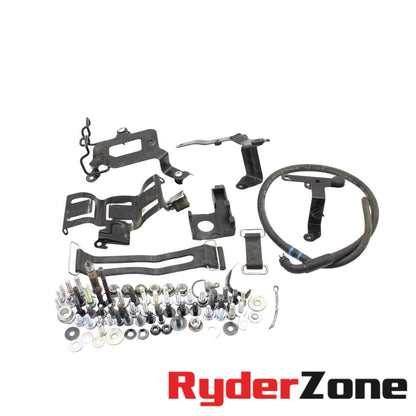 2013 - 2018 KAWASAKI NINJA ZX6R KIT DE HARDWARE TORNILLOS MANGUERAS SOPORTES SOPORTE STOCK 