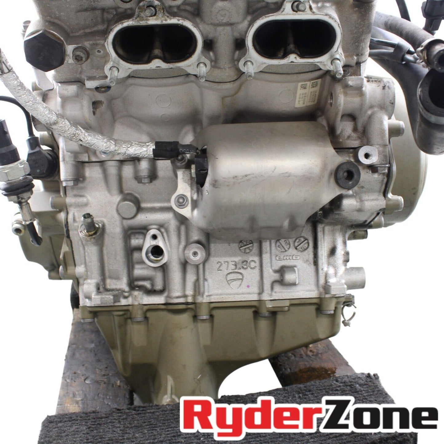 18 - 2024 DUCATI PANIGALE V4 V4S ENGINE MOTOR 4K MILES COMPLETE 30 DAY WARRANTY