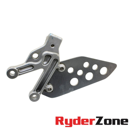 2004 - 2010 APRILIA RSV1000R REARSET SET LEFT RIGHT SIDE FOOT GUARD SILVER STOCK