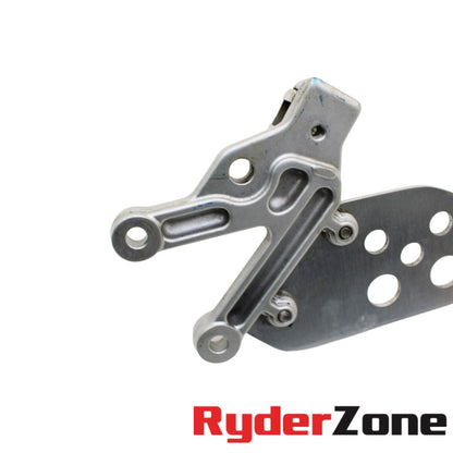 2004 - 2010 APRILIA RSV1000R REARSET SET LEFT RIGHT SIDE FOOT GUARD SILVER STOCK