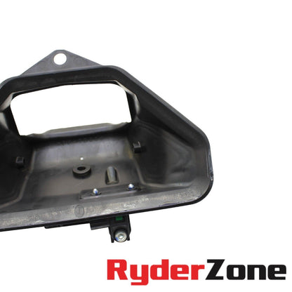 2015 - 2019 YAMAHA YZF R1 R1S AIRBOX CENTER INTAKE DUCT TUBE NECK AIR SENSOR