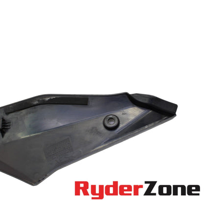 2015 - 2019 YAMAHA YZF R1 RIGHT GAS TANK FUEL CELL PANEL COVER TRIM 2CR-24139-00