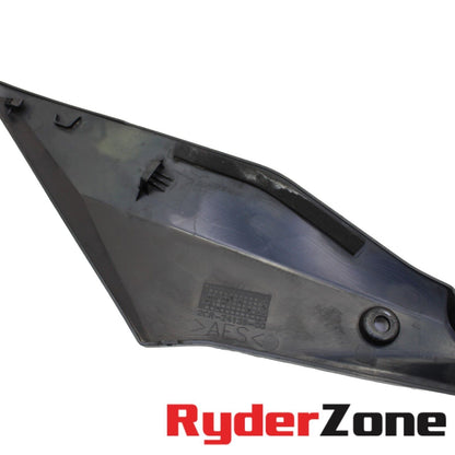 2015 - 2019 YAMAHA YZF R1 RIGHT GAS TANK FUEL CELL PANEL COVER TRIM 2CR-24139-00