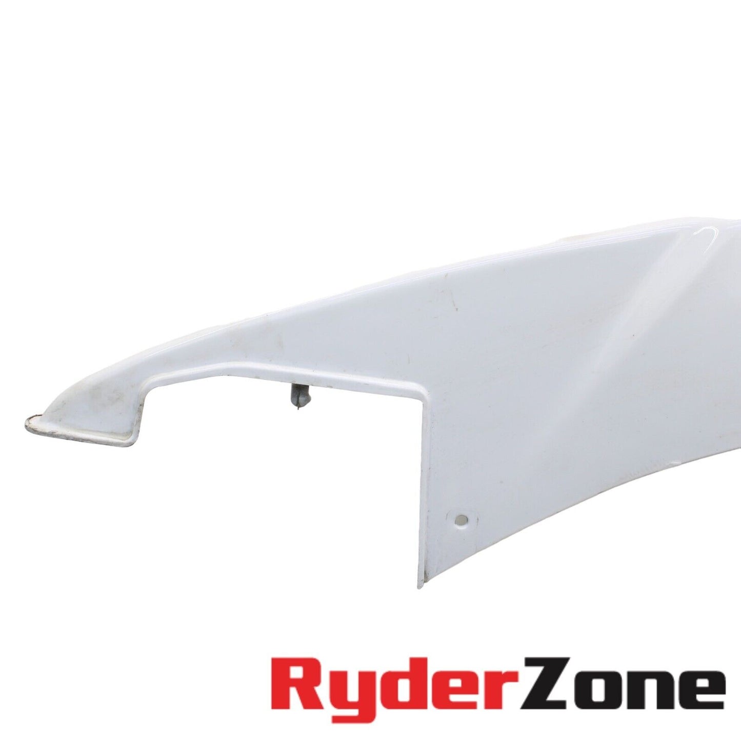 2005 2006 SUZUKI GSXR 1000 REAR RIGHT TAIL FAIRING COWL PLASTIC WHITE STOCK