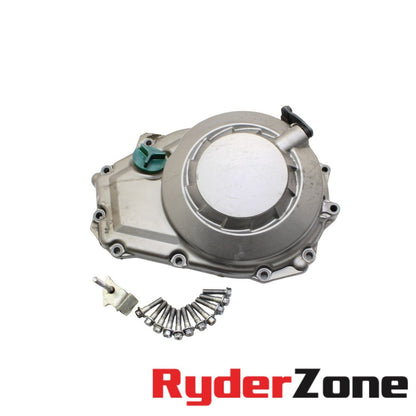 2016 - 2019 KAWASAKI NINJA ZX10R CUBIERTA DE EMBRAGUE MOTOR TORNILLOS DE HARDWARE PLATEADOS 