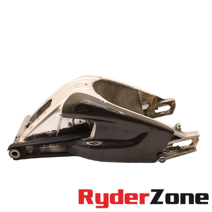 2009 - 2014 BMW S1000RR SWINGARM REAR SWING ARM WHEEL MOUNT SILVER STOCK HP4