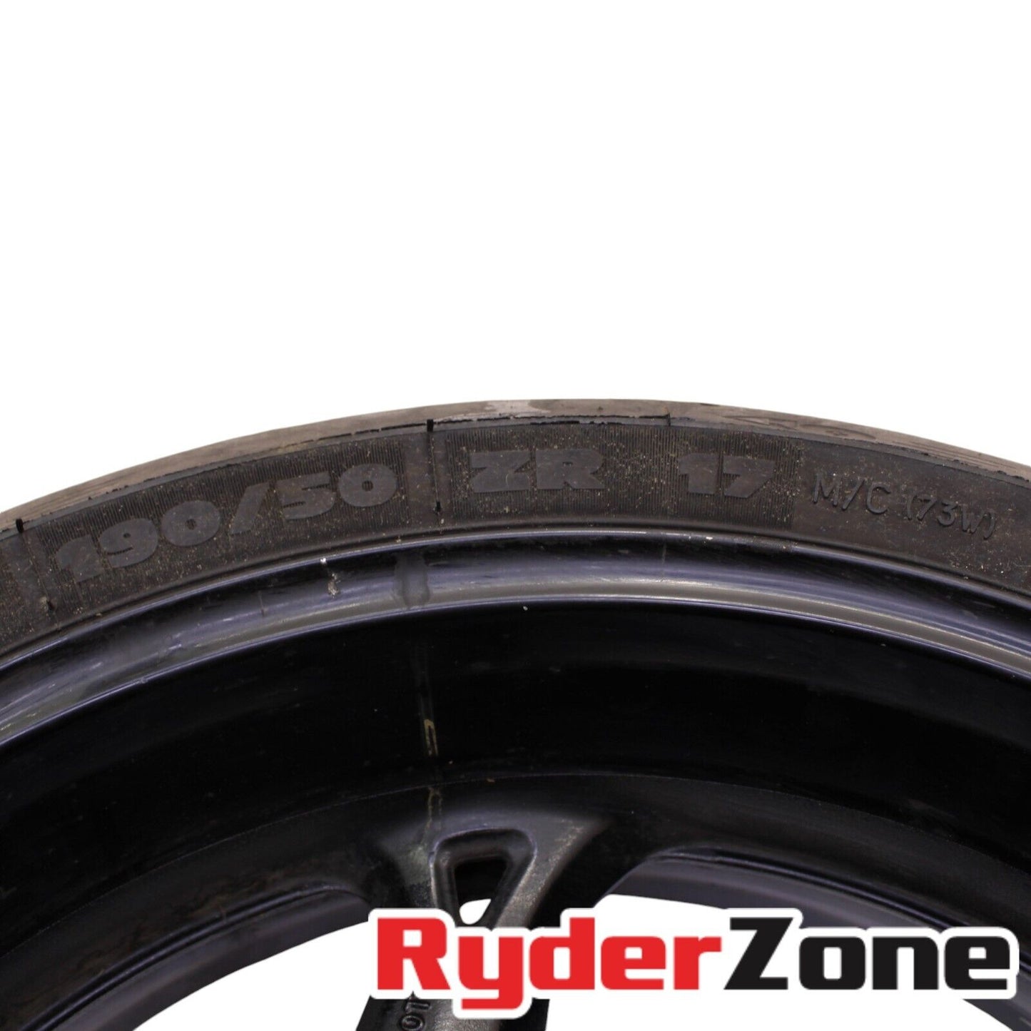 2008 - 2020 SUZUKI HAYABUSA REAR WHEEL BACK RIM BLACK MICHELIN TIRE STRAIGHT