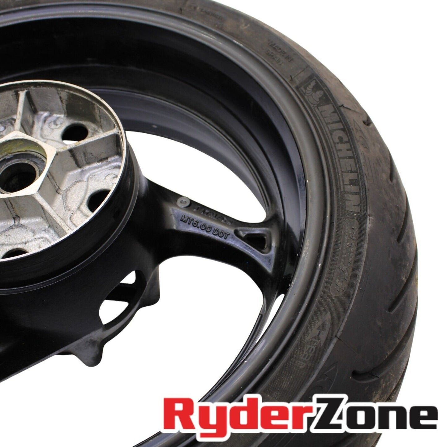 2008 - 2020 SUZUKI HAYABUSA REAR WHEEL BACK RIM BLACK MICHELIN TIRE STRAIGHT