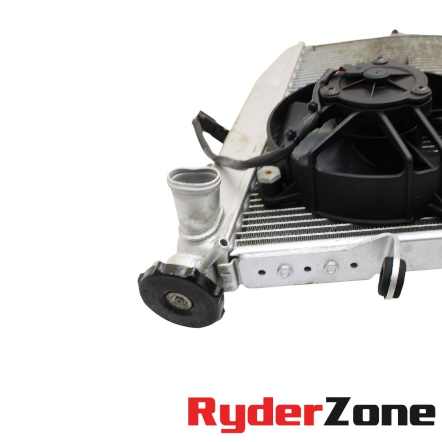 2015 - 2019 APRILIA TUONO V4 RADIATOR COOLING FAN COOLANT SYSTEM