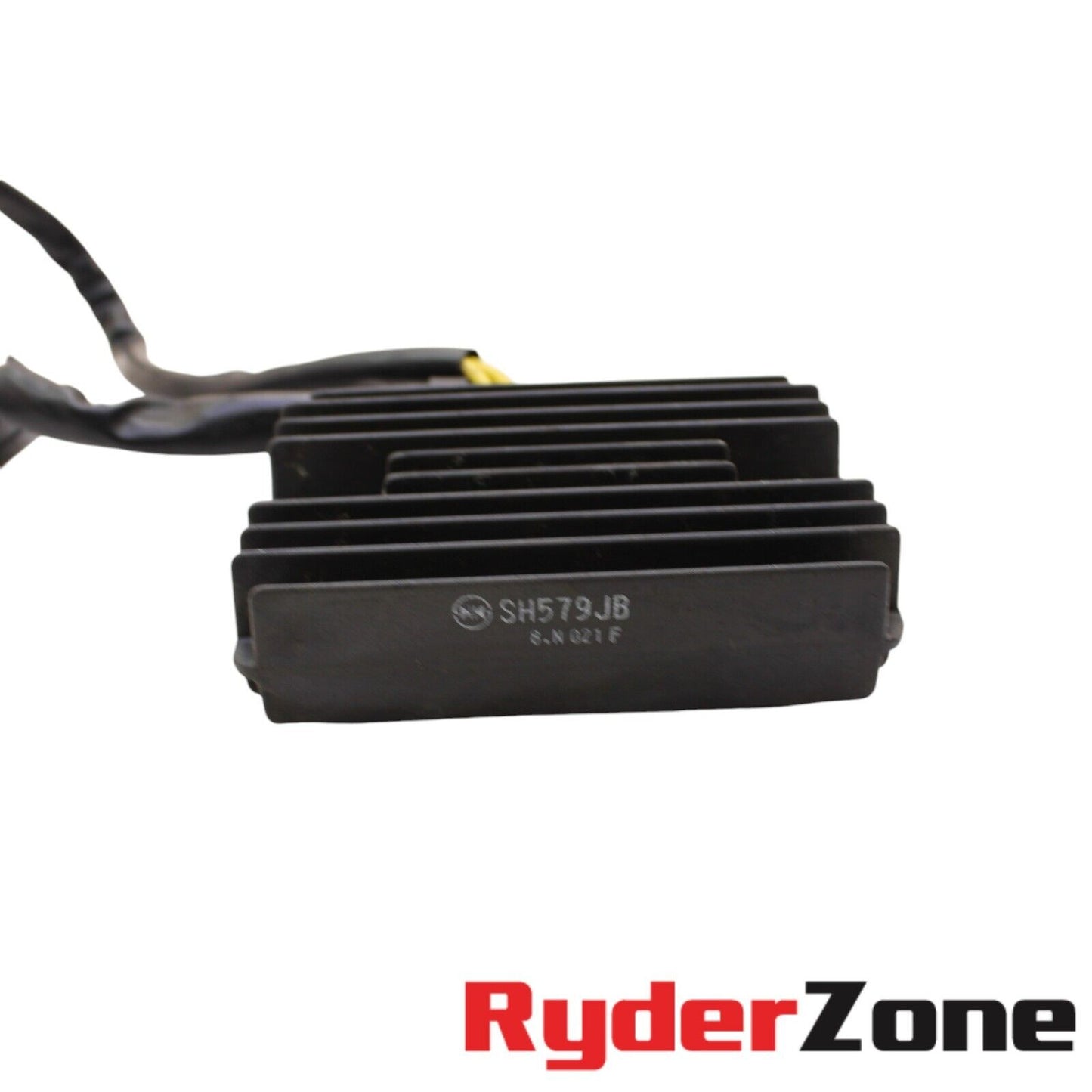 2015 - 2019 APRILIA TUONO V4 RECTIFIER VOLTAGE REGULATOR ELECTRICAL SYSTEM OEM