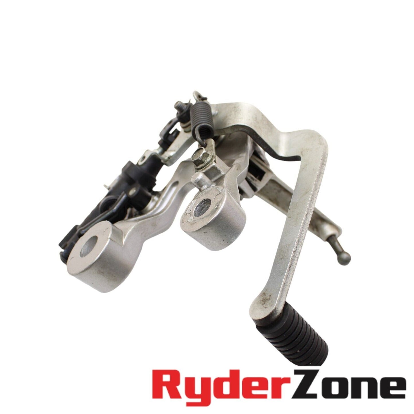 2014 - 2016 YAMAHA FJ09 RIGHT REARSET SILVER STOCK W/ MASTER CYLINDER