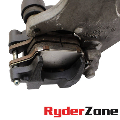 2006 2007 YAMAHA YZF R6 REAR BRAKE CALIPER HANGER BRACKET GOOD PADS STOCK
