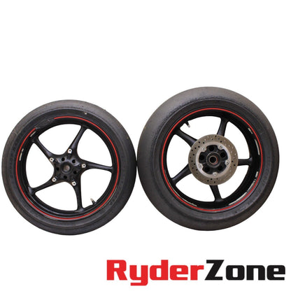 JUEGO DE RUEDAS YAMAHA YZF R6 2003 - 2012 NEUMÁTICOS DE PISTA RECTA DELANTEROS Y TRASEROS DUNLOP 