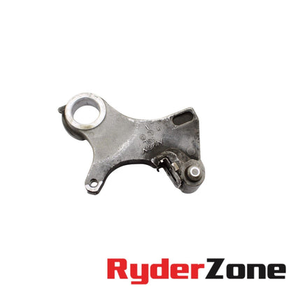 SOPORTE DE MONTAJE TRASERO DE LA PINZA DE FRENO TRASERO DE YAMAHA YZF R6 2006 2007 