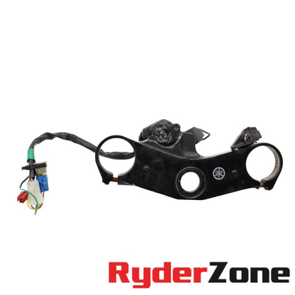 2006 2007 YAMAHA YZF R6 TRIPLE TREE ABRAZADERA CERRADURA DE ENCENDIDO LLAVE TAPA DE GASOLINA NEGRA 