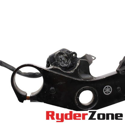 2006 2007 YAMAHA YZF R6 TRIPLE TREE ABRAZADERA CERRADURA DE ENCENDIDO LLAVE TAPA DE GASOLINA NEGRA 