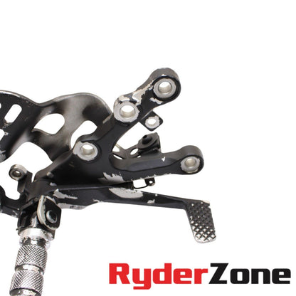 2006 2007 YAMAHA YZF R6 ESTRIBERA TRASERA DERECHA DEL CONDUCTOR PEDAL DE FRENO 