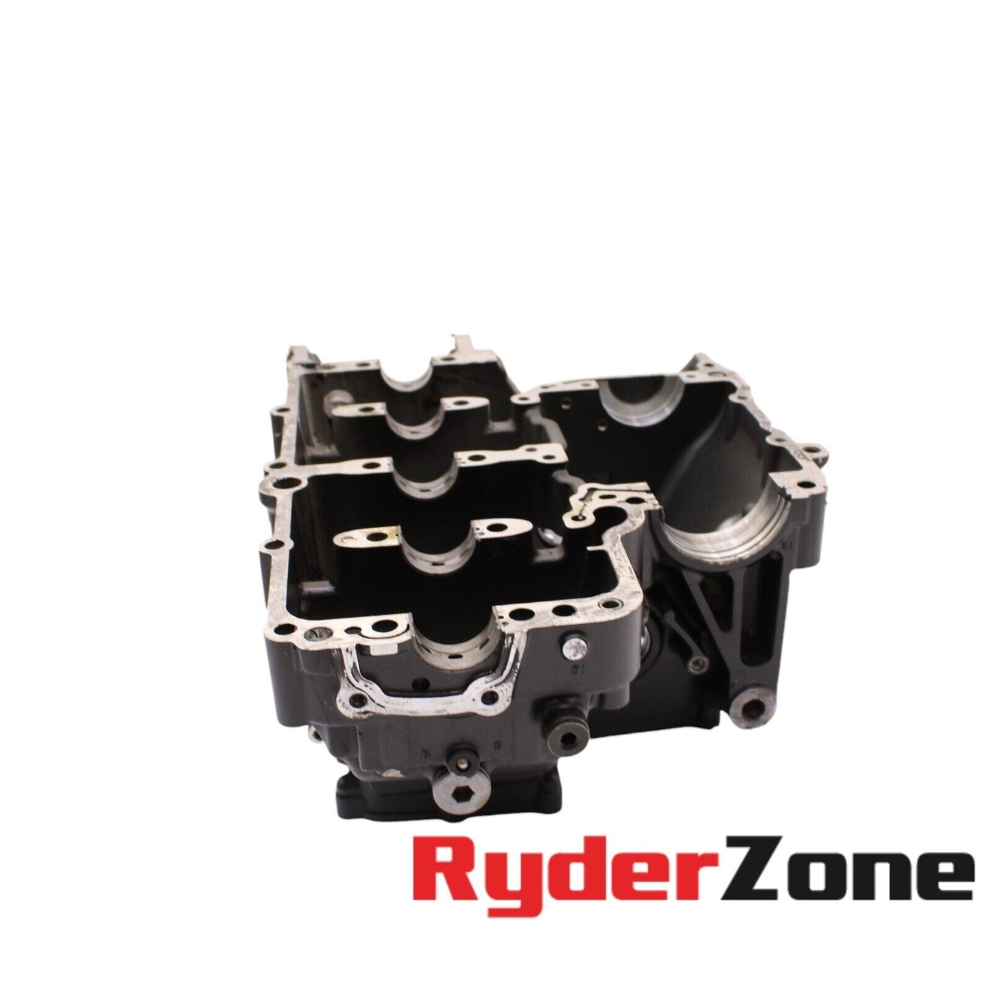 2004 - 2006 YAMAHA YZF R1 CRANKCASE ENGINE BLOCK CASES STOCK BLACK