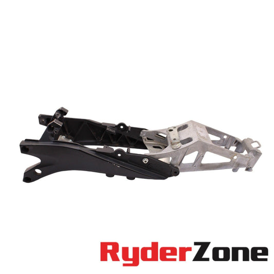 2006 2007 SUZUKI GSXR600 GSXR750 SUBFRAME REAR TAIL SUB FRAME STRAIGHT STOCK