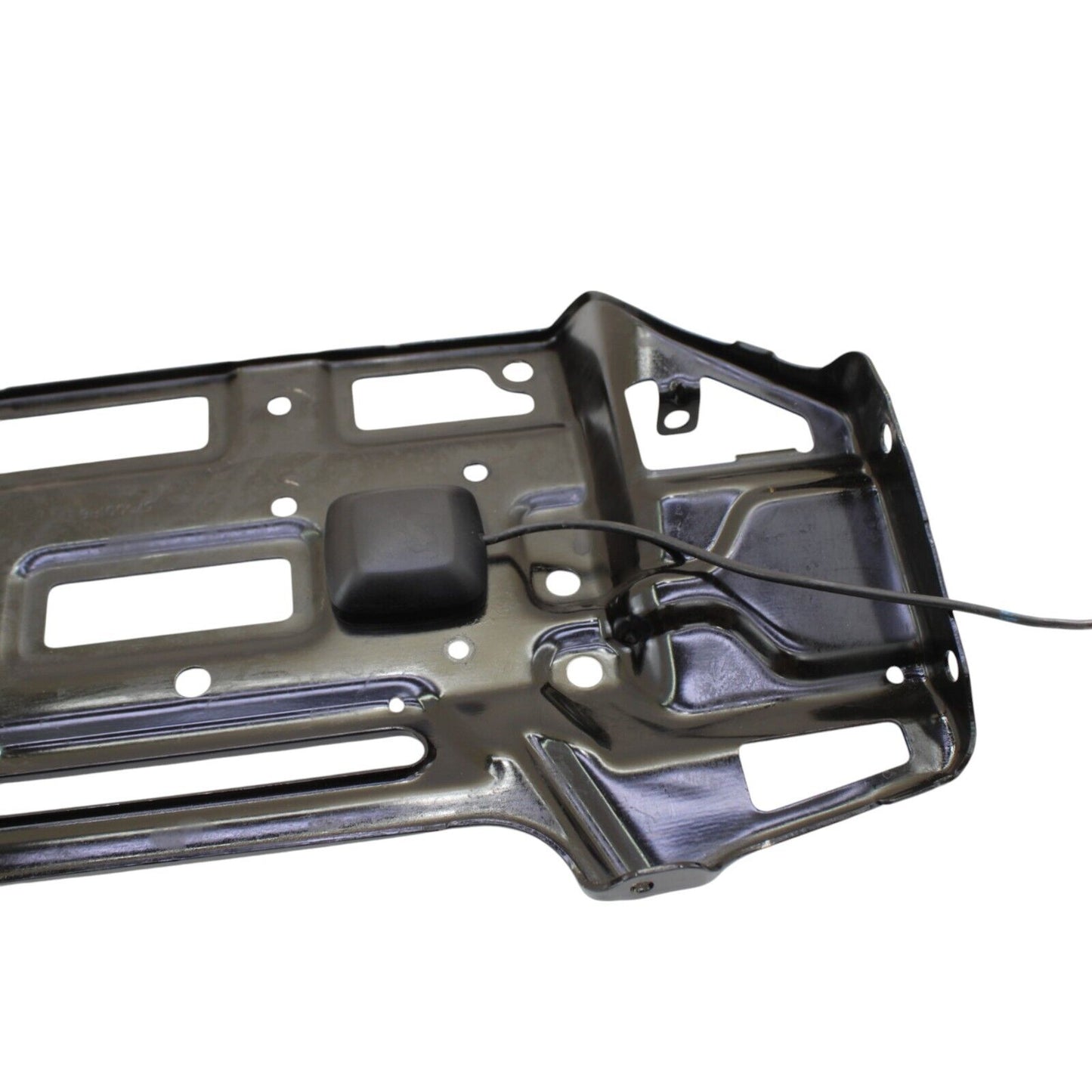 2017 - 2023 HARLEY DAVIDSON STREET GLIDE Front Fairing Radio Support Bracket OEM