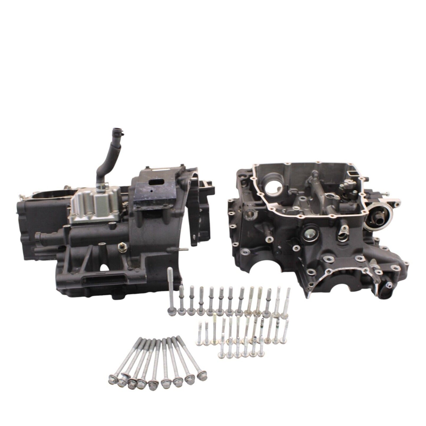 2020 - 2024 YAMAHA YZF R1 ENGINE MOTOR CRANKCASE CRANK CASES *DAMAGED*