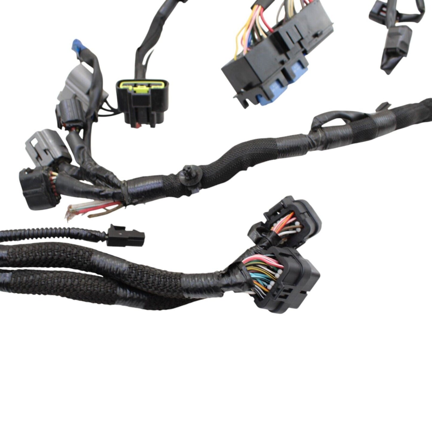 2022 - 2023 SUZUKI HAYABUSA MAIN HARNESS ELECTRICAL SYSTEM PLUGS *DAMAGED*