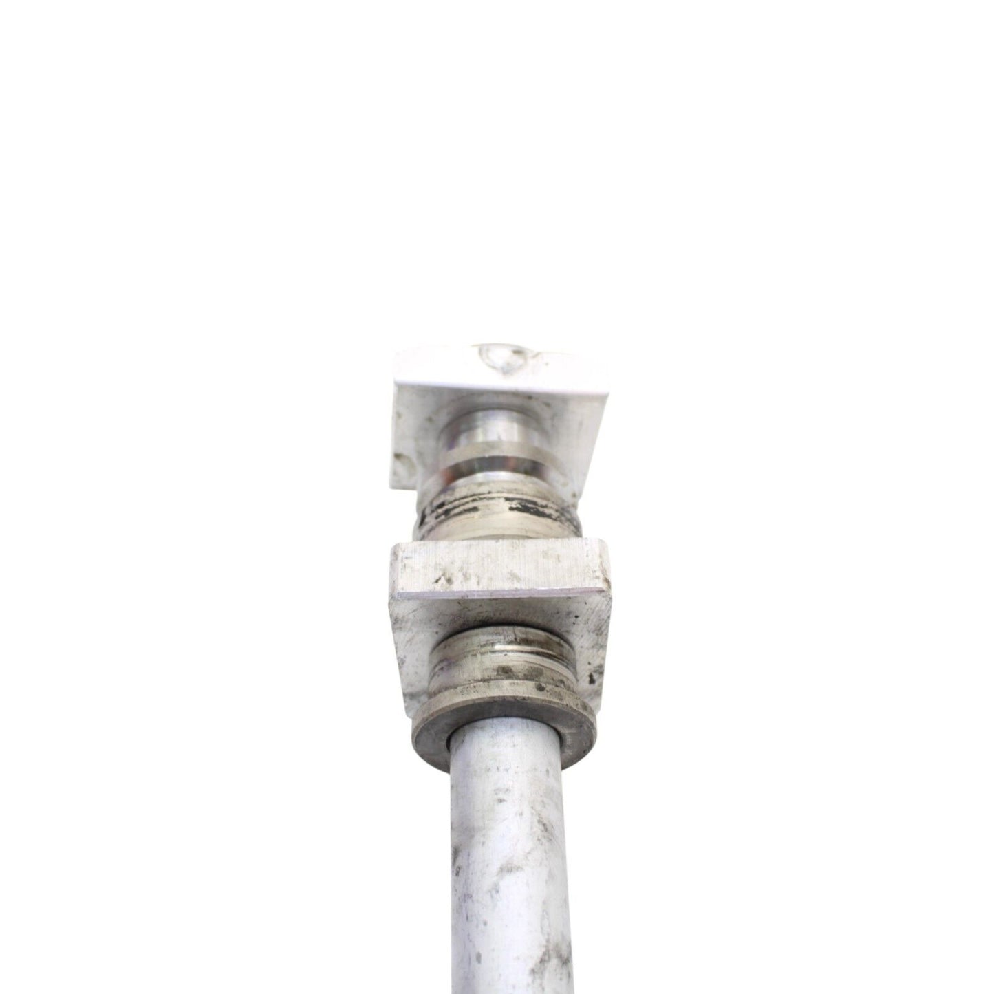 2004 2005 KAWASAKI NINJA ZX10R REAR AXLE BACK WHEEL RIM PIVOT BOLT AXEL OEM