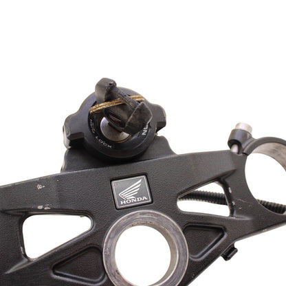 2012 - 2016 HONDA CBR1000RR IGNITION SET LOCK KEY W/ GAS CAP UPPER TREE CLAMP