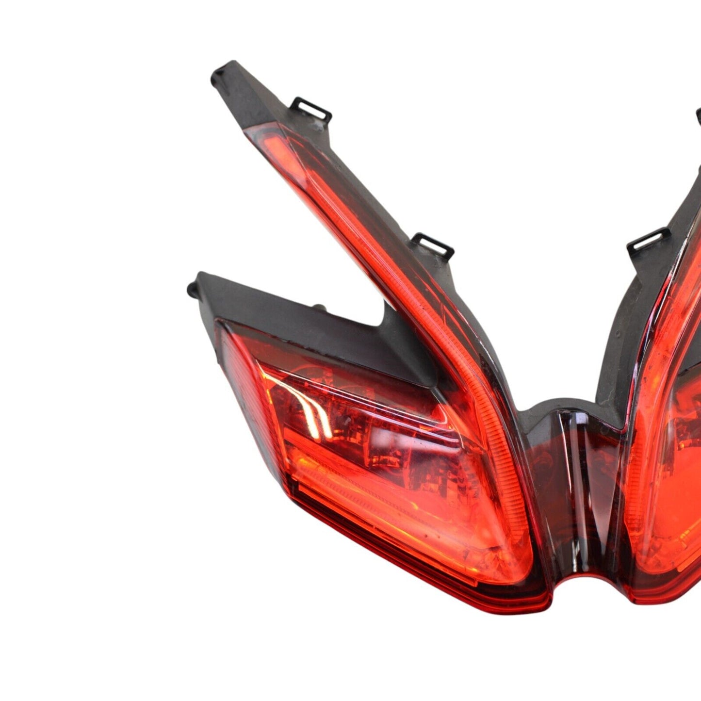 2016 - 2019 DUCATI PANIGALE 959 TAILLIGHT BRAKE LAMP LIGHT TAIL LIGHT BACK RED