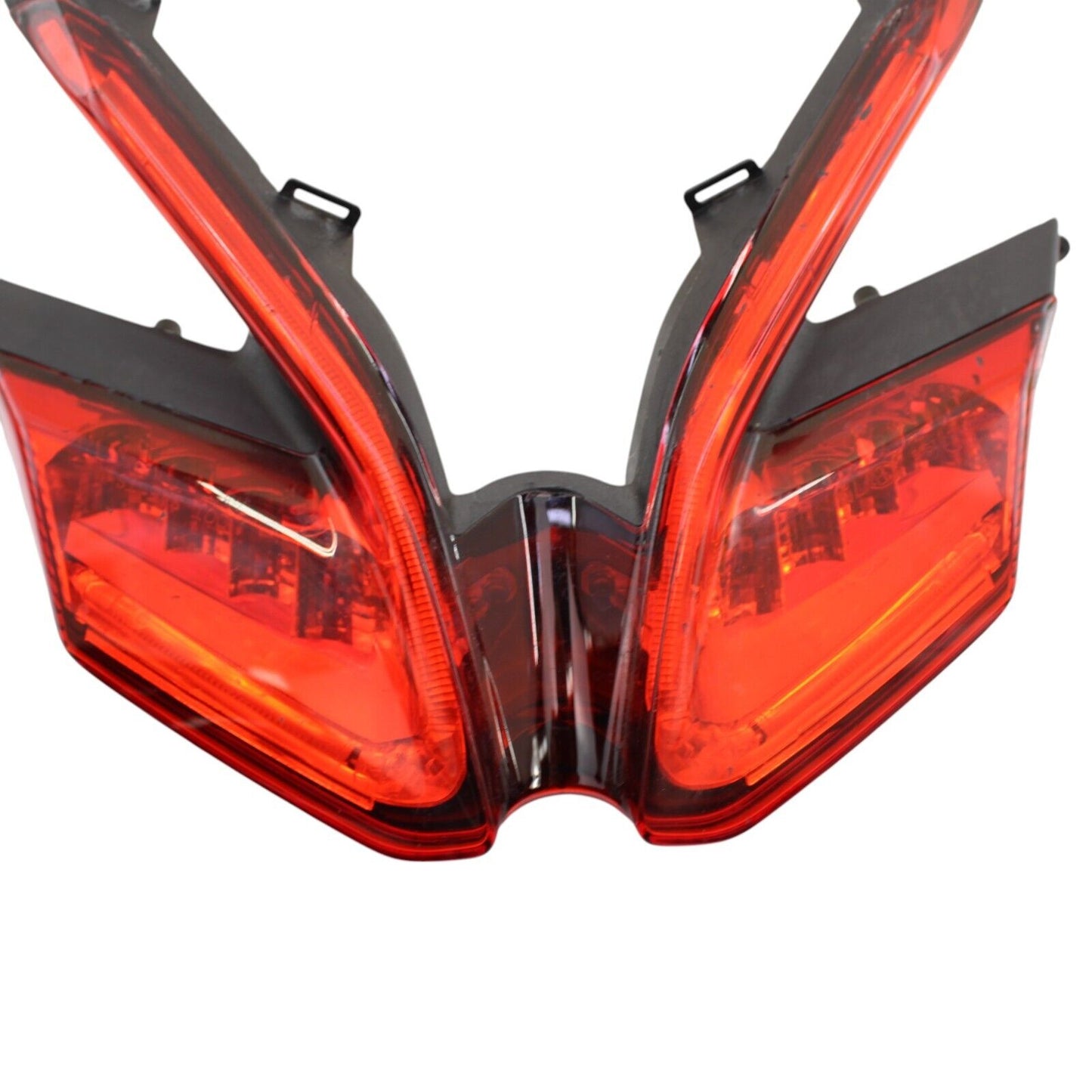 2016 - 2019 DUCATI PANIGALE 959 TAILLIGHT BRAKE LAMP LIGHT TAIL LIGHT BACK RED