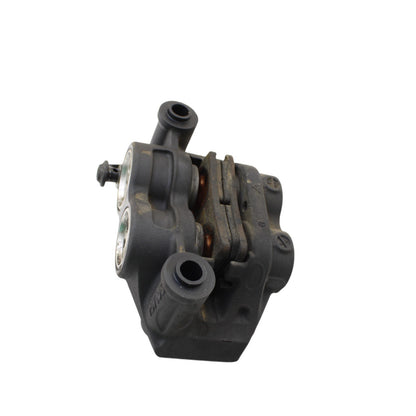 2020 - 2024 YAMAHA YZF R1 R1M FRONT BRAKE CALIPER SET RIGHT LEFT CALIPERS STOCK