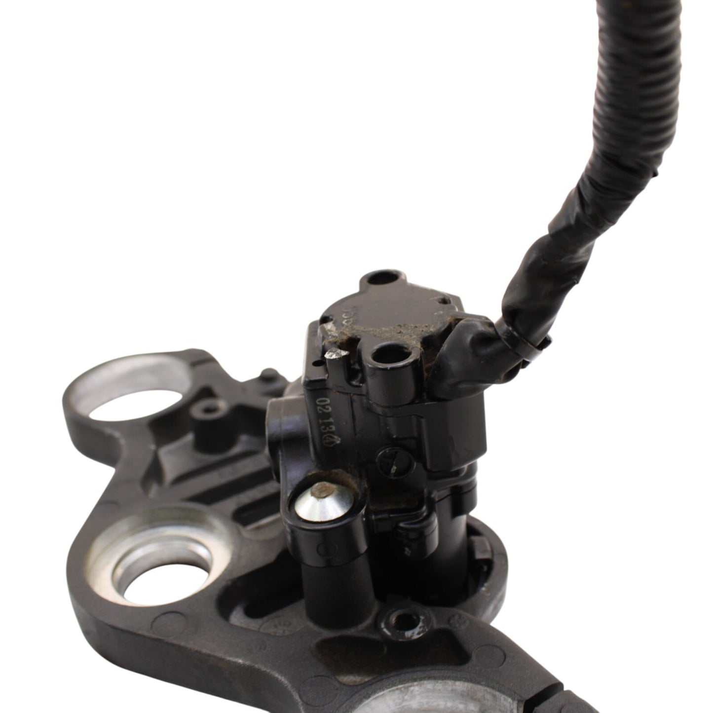 2020 - 2024 YAMAHA YZF R1 R1M FORKS UPPER TRIPLE TREE CLAMP BLACK STRAIGHT