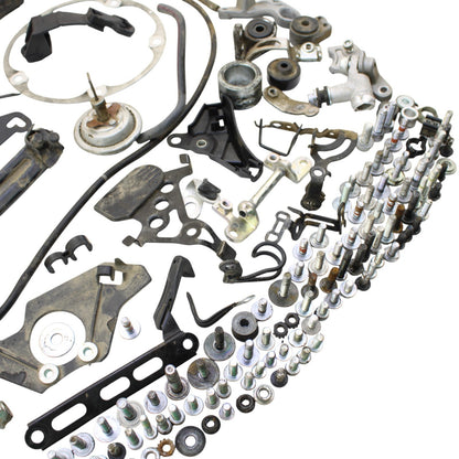 2020 - 2024 YAMAHA YZF R1 R1M BOLT SET NUT KIT BOLTS HARDWARE STOCK