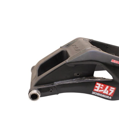 2020 - 2024 YAMAHA YZF R1 R1M SWINGARM BACK SUSPENSION REAR SWING ARM STOCK