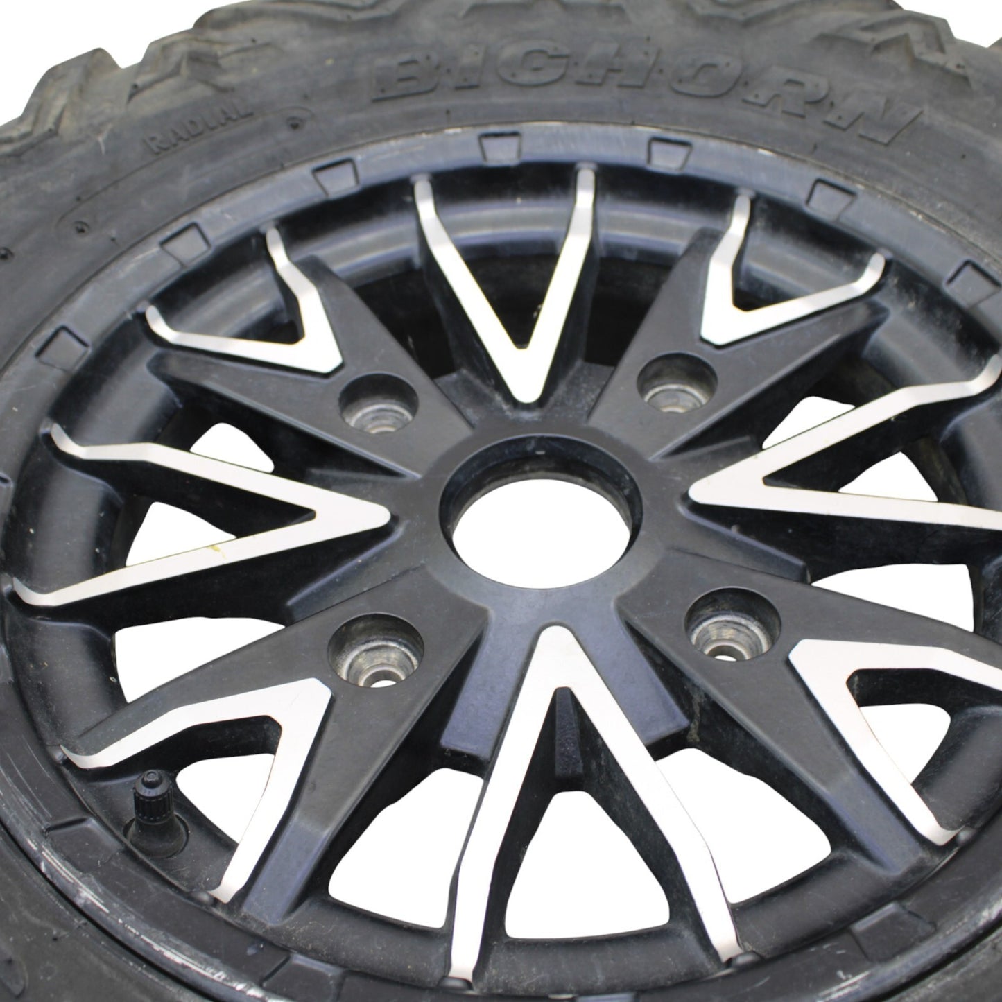 2016 - 2021 YAMAHA YXZ1000R FRONT WHEEL BLACK RIM MAXXIS TIRE