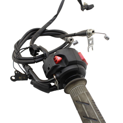 2017 - 2024 SUZUKI GSXR1000R RIGHT THROTTLE GRIP CONTROL KILL SWITCH 57110-21H02