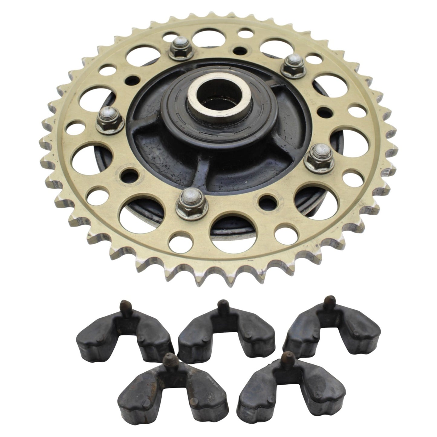 2003 2004 SUZUKI GSXR1000 REAR SPROCKET BACK CUSHIONS RUBBER STOCK 64610-35f30