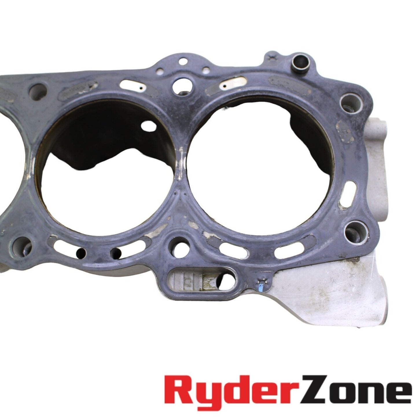 2016 - 2018 KAWASAKI NINJA ZX10R CRANKCASE LOWER CYLINDERS JUGS *shipping*