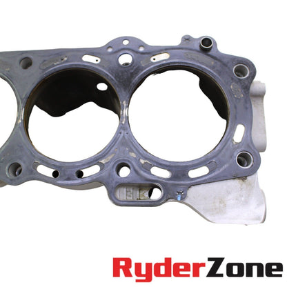 2016 - 2018 KAWASAKI NINJA ZX10R CRANKCASE LOWER CYLINDERS JUGS *shipping*
