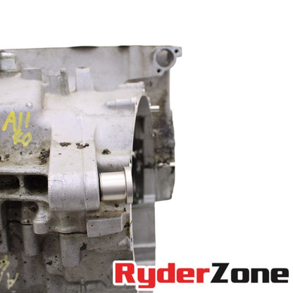 2016 - 2018 KAWASAKI NINJA ZX10R CRANKCASE LOWER CYLINDERS JUGS *shipping*