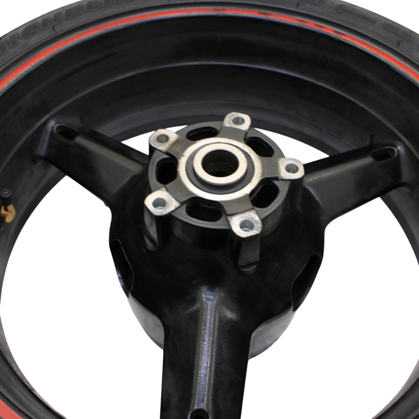 2003 2004 SUZUKI GSXR1000 REAR WHEEL BACK RIM BLACK MICHLEIN TIRE STRAIGHT STOCK