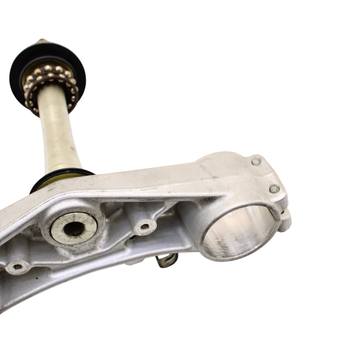 2008 - 2018 SUZUKI HAYABUSA TRIPLE TREE CLAMP FRONT FORKS LOWER STEM