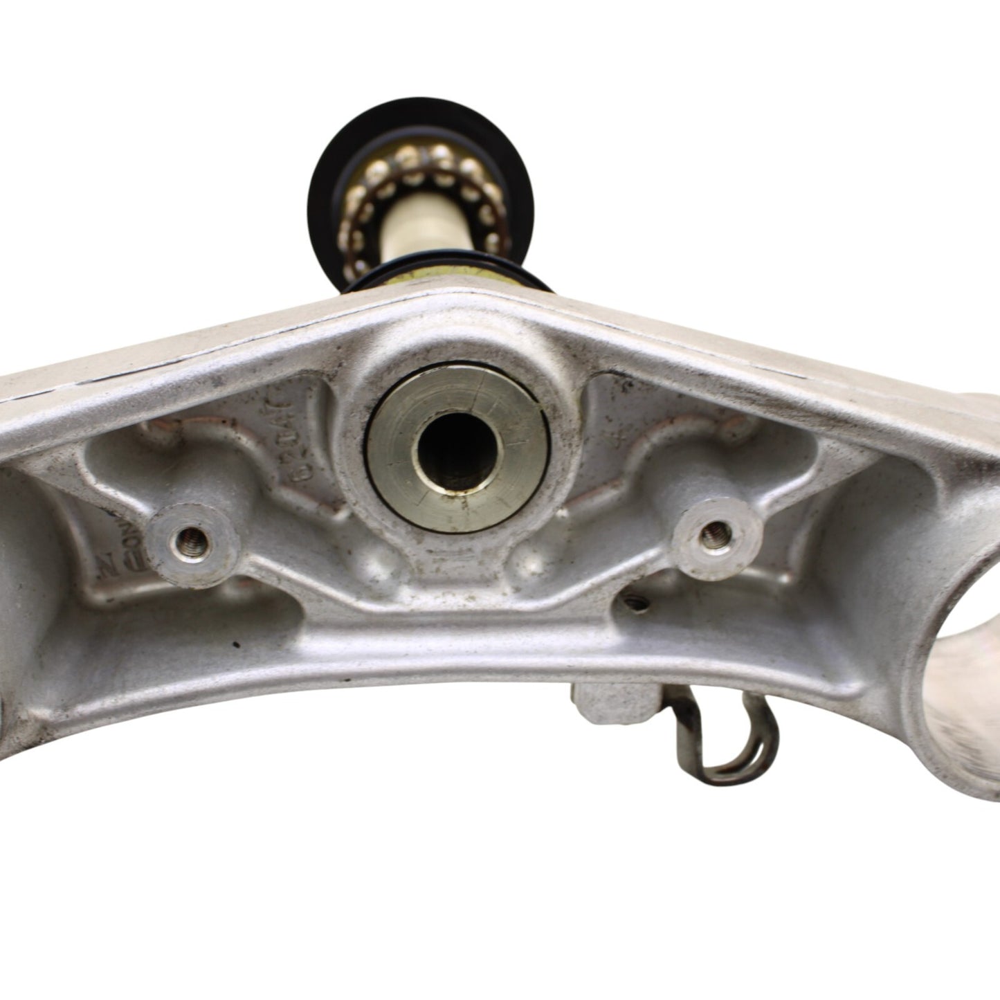 2008 - 2018 SUZUKI HAYABUSA TRIPLE TREE CLAMP FRONT FORKS LOWER STEM