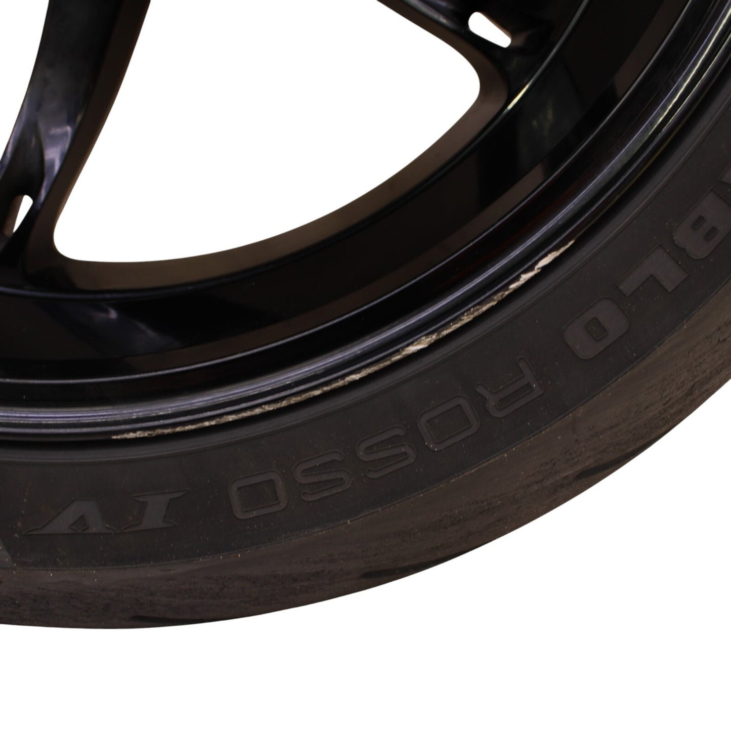 2017 - 2020 KTM 1290 SUPER DUKE R REAR WHEEL RIM BACK STRAIGHT PIRELLI TIRE STOC