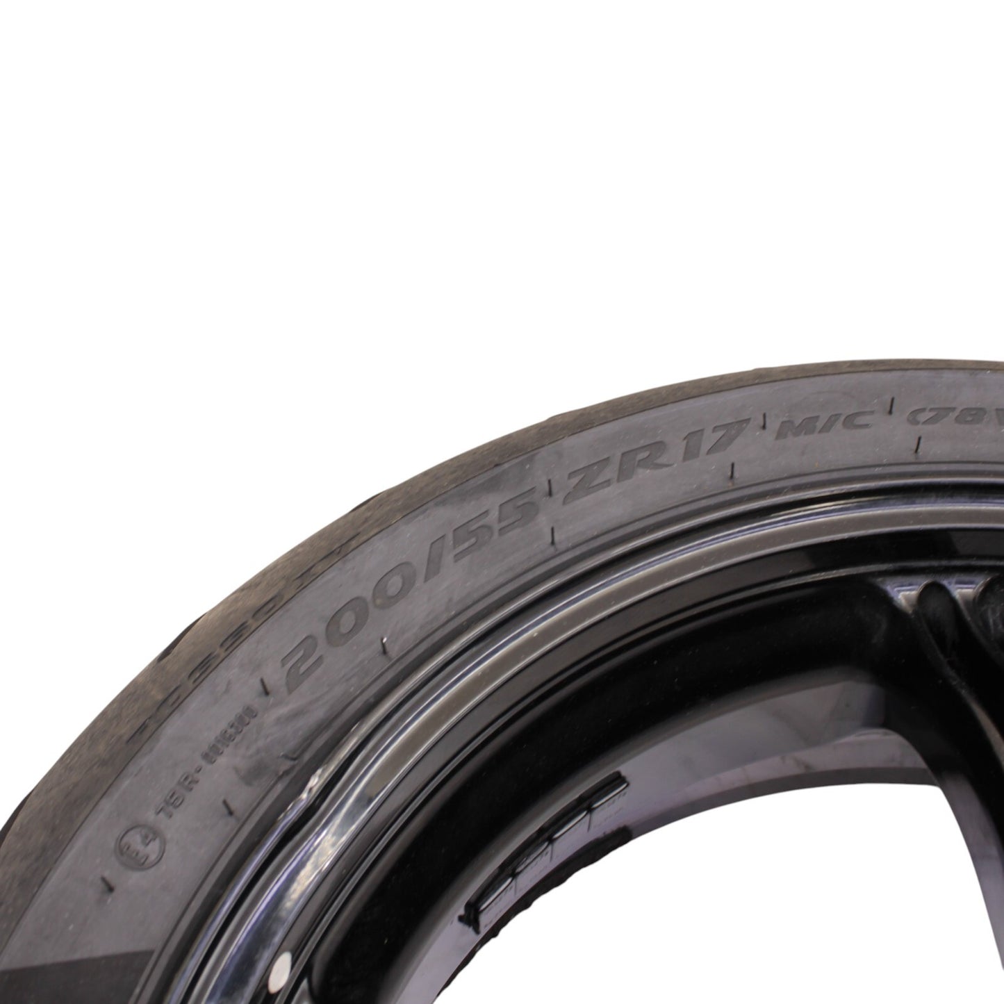 2017 - 2020 KTM 1290 SUPER DUKE R REAR WHEEL RIM BACK STRAIGHT PIRELLI TIRE STOC