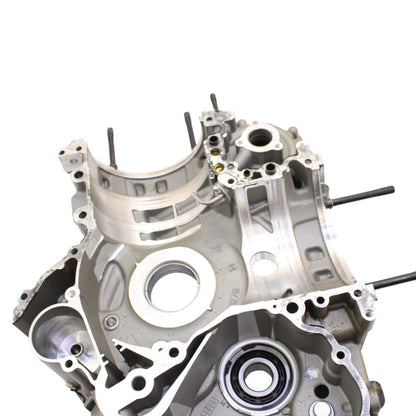 2020 - 2025 DUCATI PANIGALE V2 ENGINE CRANKCASE CRANK CASE ASSEMBLEY BOLTS OEM