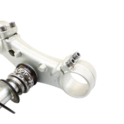 2009 - 2012 TRIUMPH DAYTONA 675R 675 LOWER TRIPLE TREE FORK STEM STRAIGHT SILVER