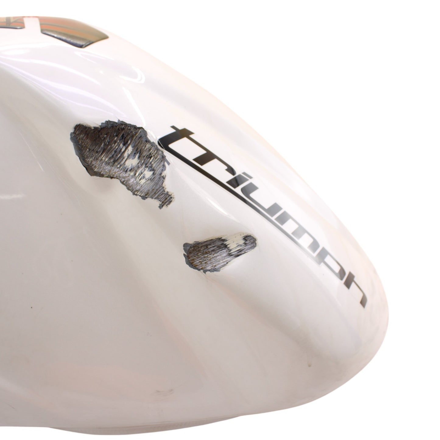 2009 - 2012 TRIUMPH DAYTONA 675R 675 FUEL GAS TANK PETROL RESERVOIR *SCUFFED*