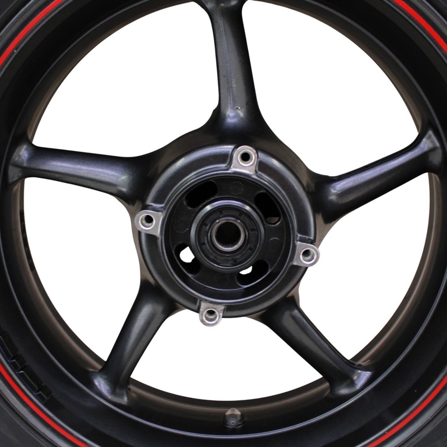 2009 - 2012 TRIUMPH DAYTONA 675R 675 REAR WHEEL RIM TIRE RUBBER BACK RED BLACK