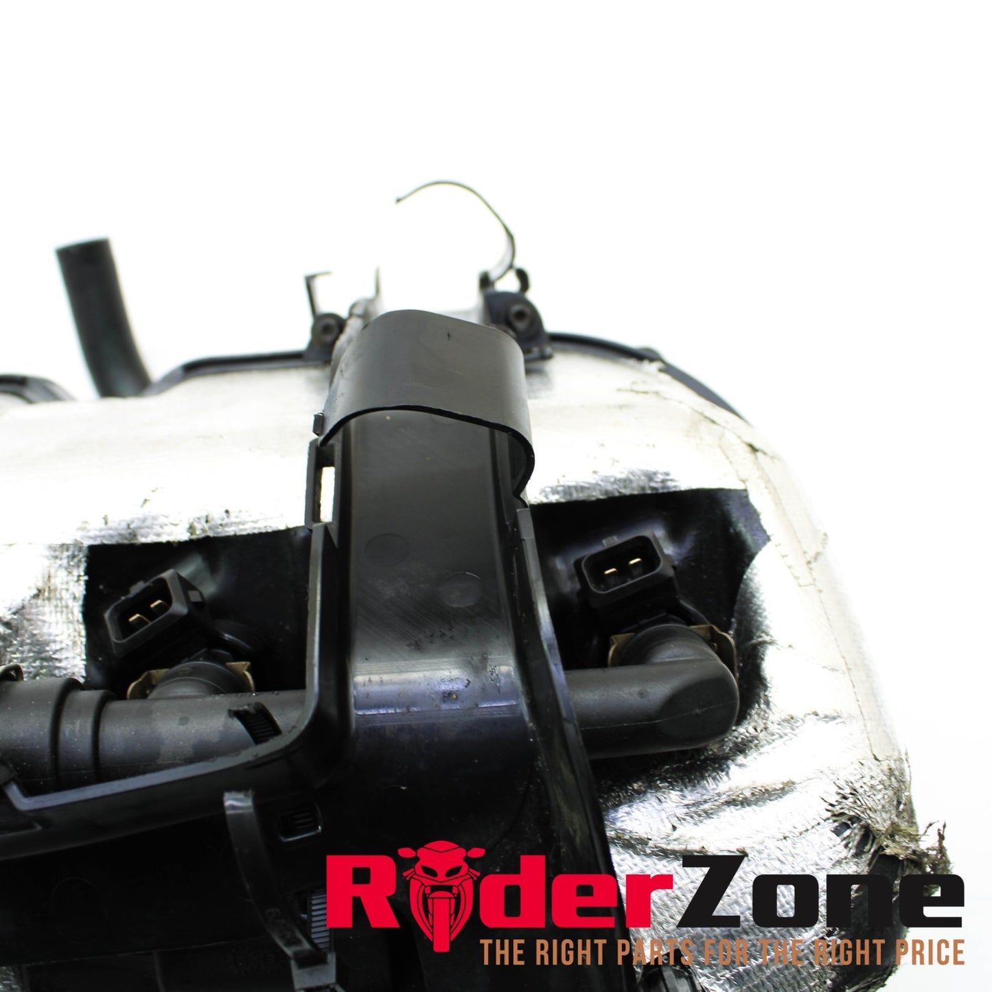 2020 - 2023 BMW S1000RR AIRBOX FUEL INJECTORS SET AIR FILTER INJECTORS STOCK